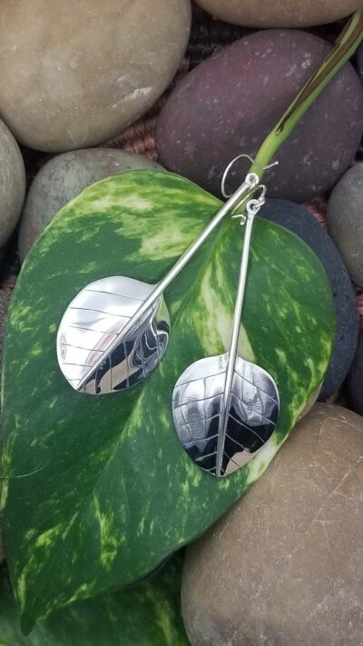 Eucalyptus Earring Shine